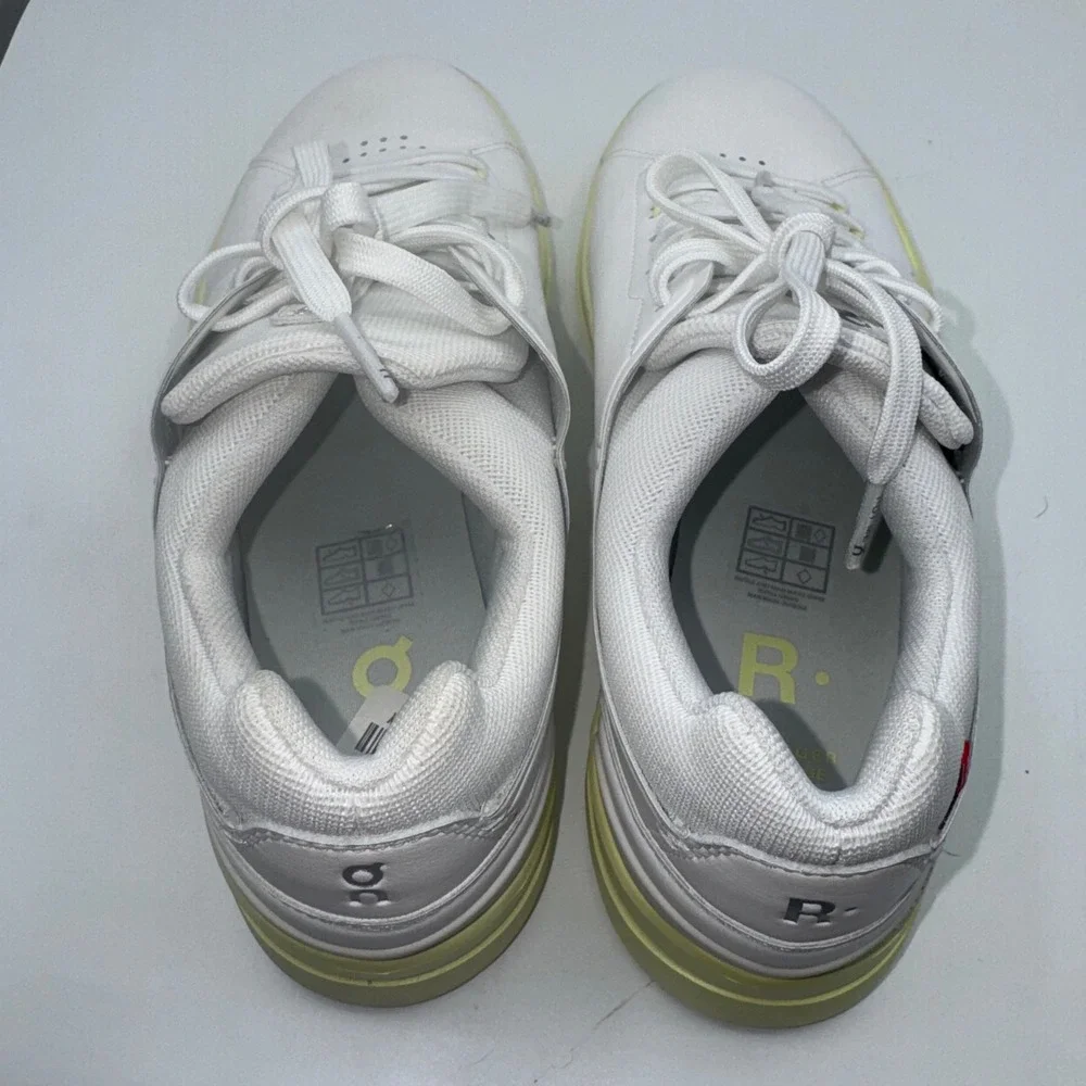 On Cloud THE ROGER Advantage Men 7.5 Sneakers White Hay Yellow Walking Shoes EUC
